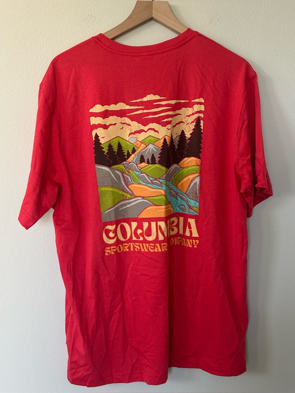 Columbia Sportswear Company T-Shirt Mens Large Short Sleeve Casual Tee NWT